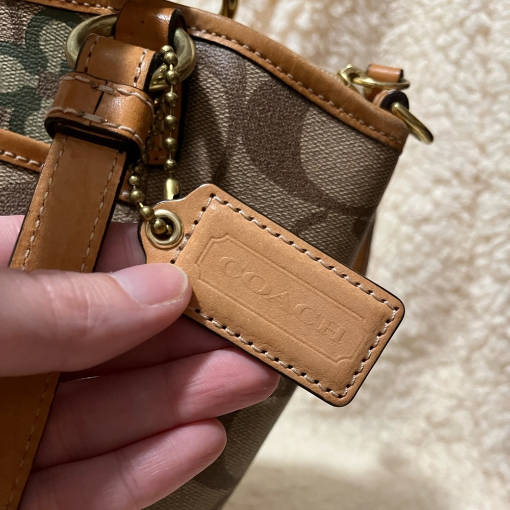 Coach Peyton Clover Bag - Picture 6 of 11
